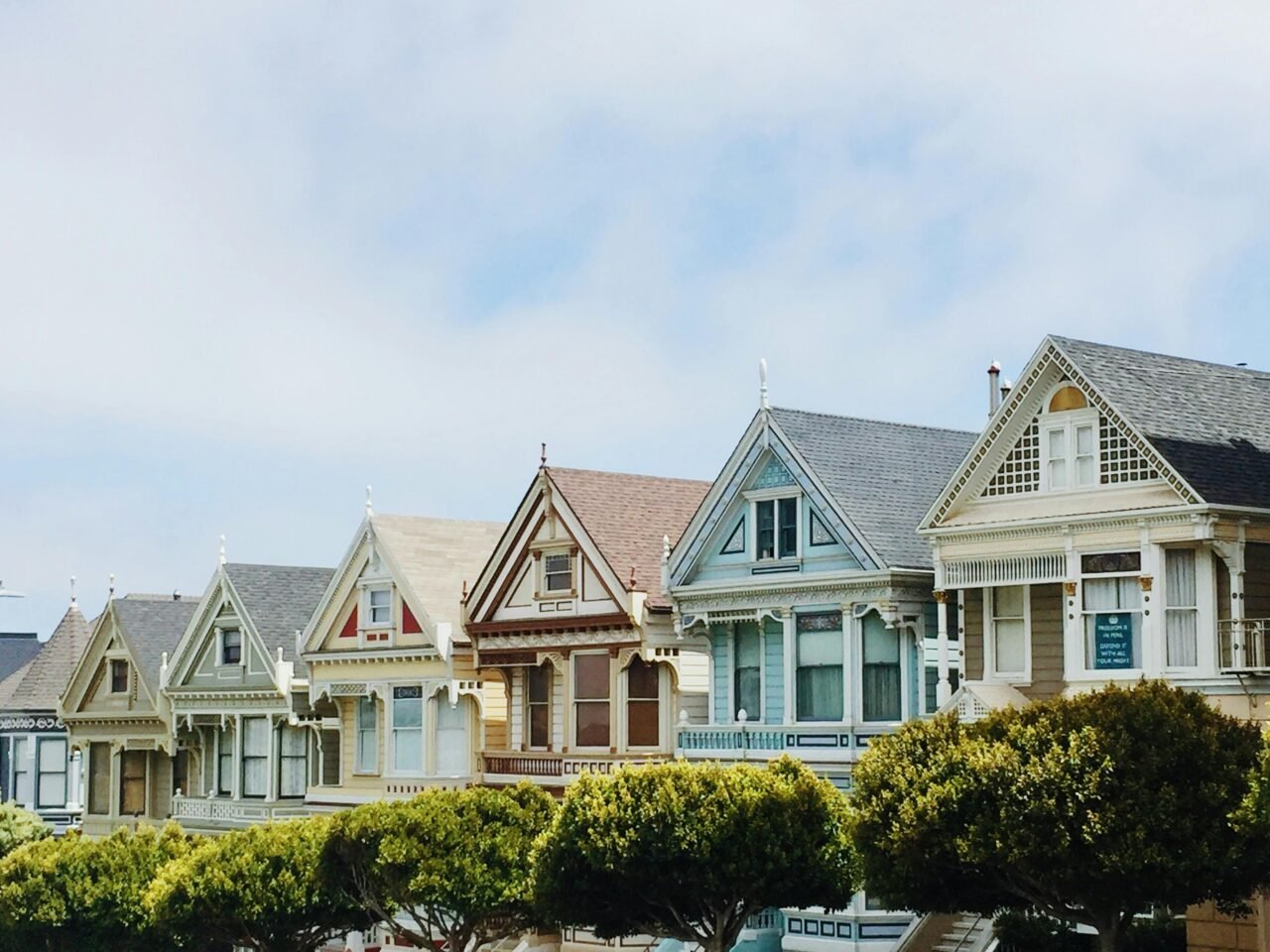 February Sees a Slight Rise in Housing Values Driven by Stronger Sentiment and Regional Growth